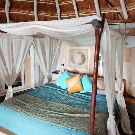 Villa Las Estrellas Tulum - Located At The Party Zone Eksteriør billede